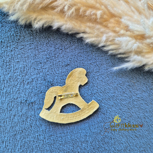 Rocking Horse Embellished Brooch Pin - Sokkaai