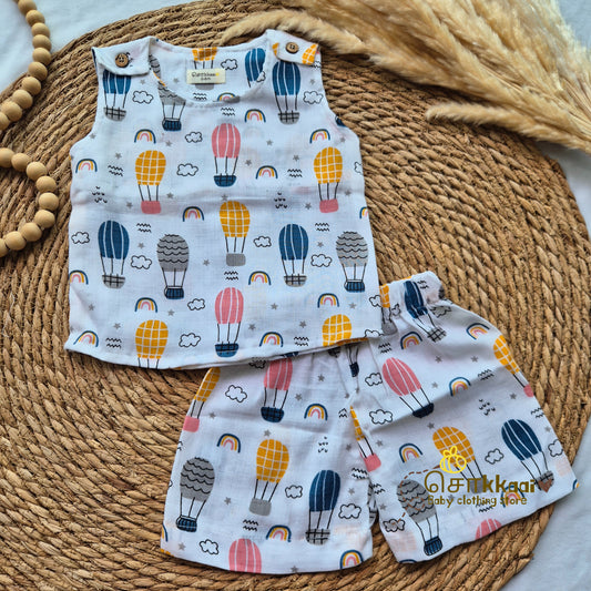 Hot air balloon carnival muslin cotton Coord Set (0-2years) - Unisex - Sokkaai
