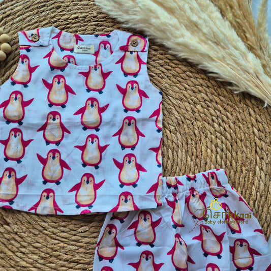 Penguin block printed cotton Coord Set (0-3years) - Unisex - Sokkaai