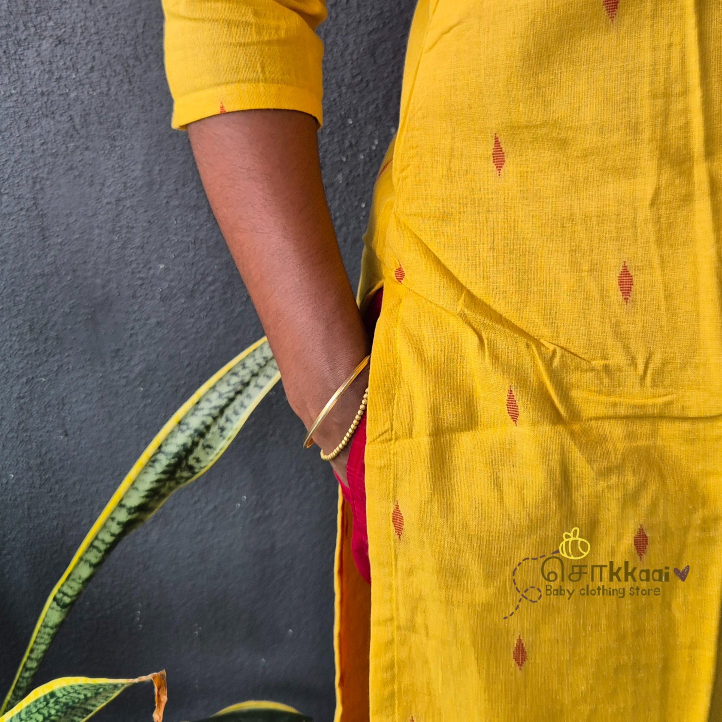 Mustard & Red - Mom Combo