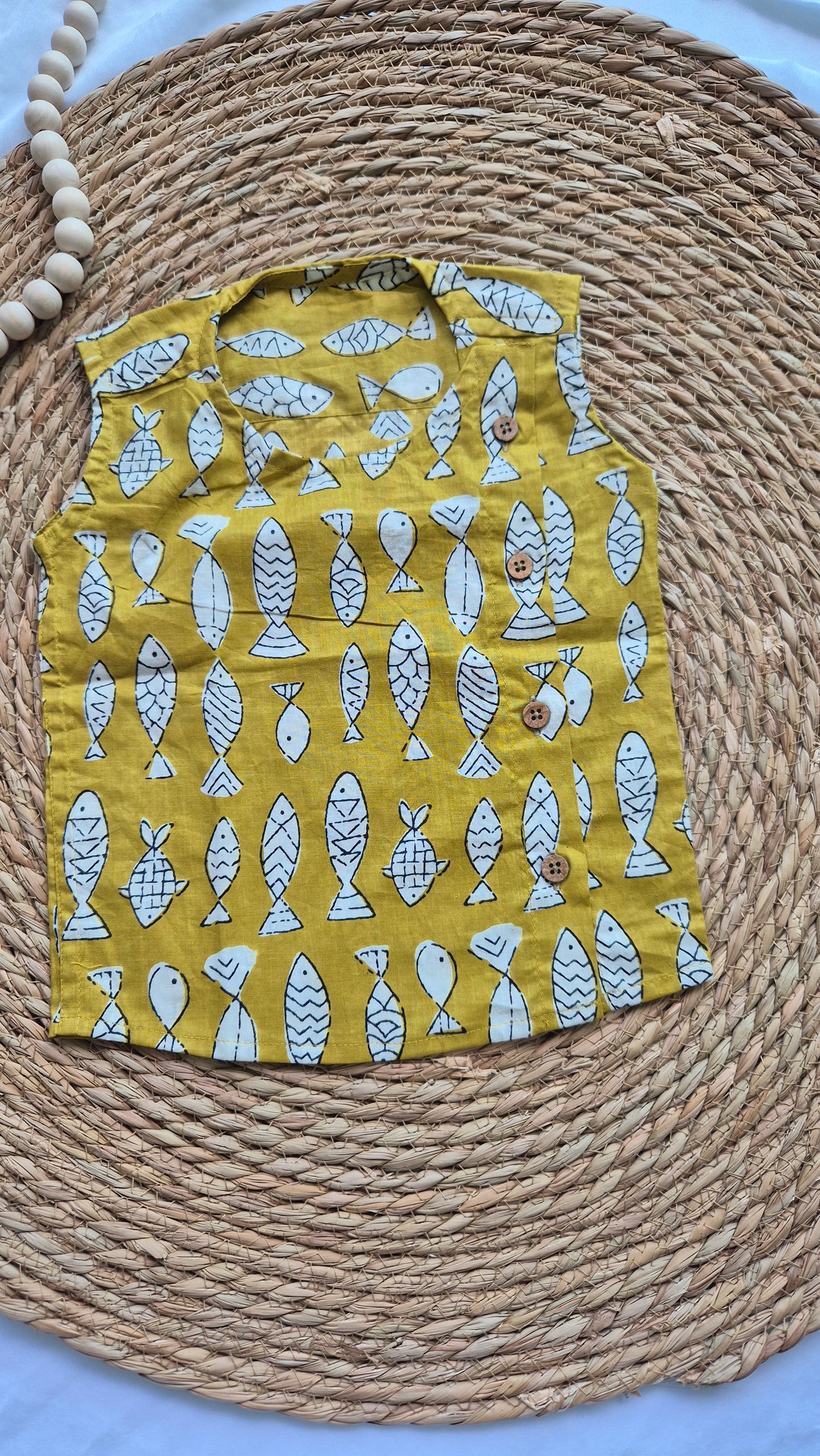 Sleeveless Yellow and Green Fish Side Button Jablas (0-1year)