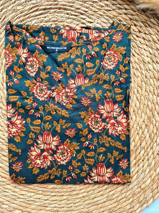 Womens short top - S to 2XL