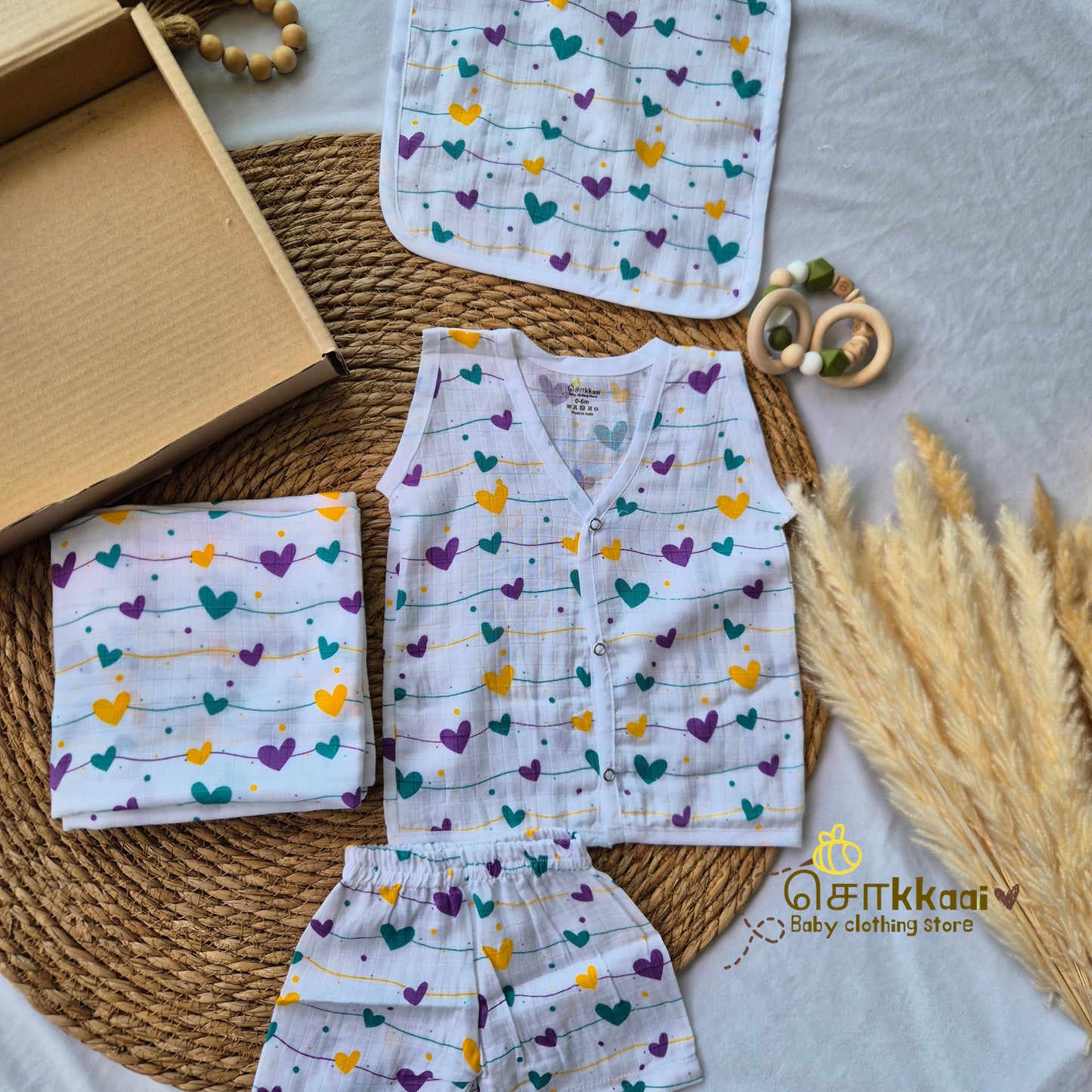 Sokkaai Soft Muslin Cotton GIFT BOX - Heart Lines (0 to 12m) - Sokkaai