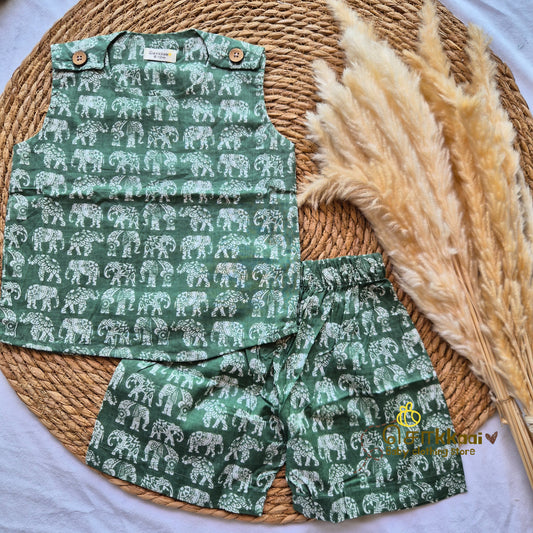 Forest green elephant printed cotton Coord Set (0-3years) - Unisex - Sokkaai