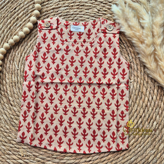 Red butta hand block kids cotton shoulder button tops (0 to 3years) - Sokkaai