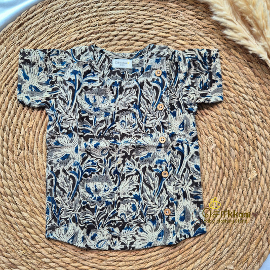 Faded black kalamkari Side Button Shirt (0-3years) - Sokkaai