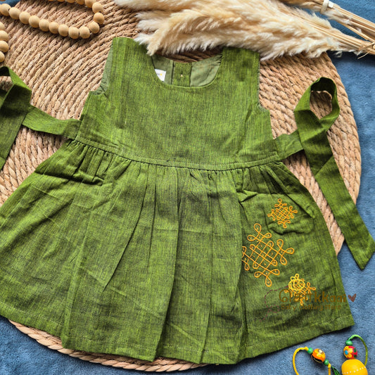 Forest Green Mangalgiri Cotton Girl Frock (0-5years) - Sokkaai