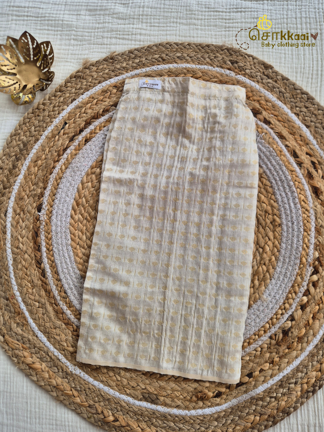 Golden Booti Jacquard Comfort Veshti - Sokkaai
